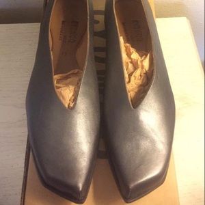 CYDWOQ handmade leather shoes. “Swirl”.